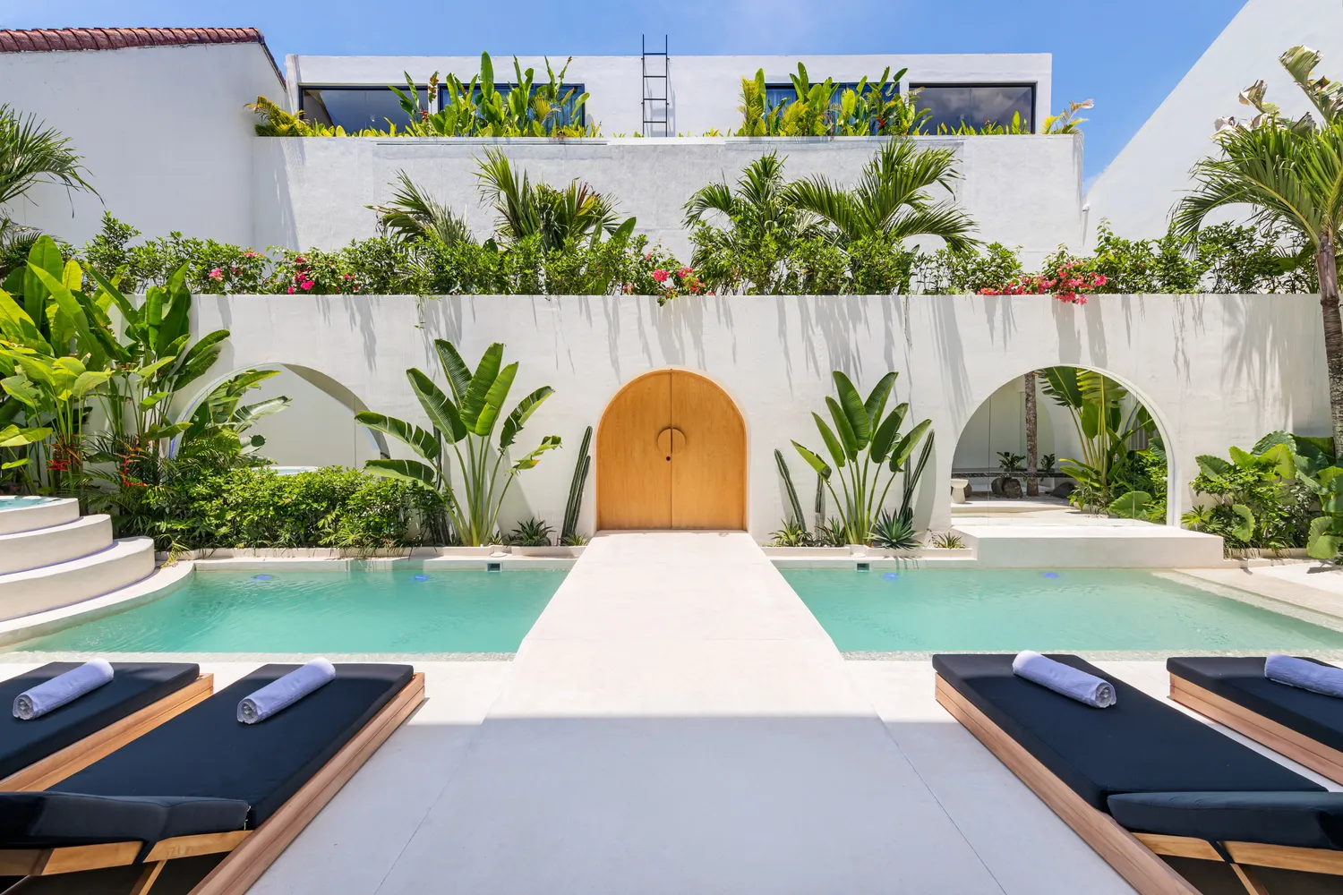 WHITE VILLAS, фото 2